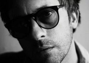 MuVi: Graham Coxon – Ooh, Yeh Yeh